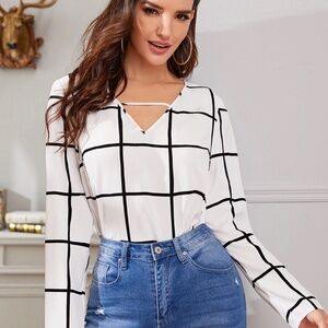 SHEIN White & Black Plaid Blouse – Grid Print V-Neck Long Sleeve Top